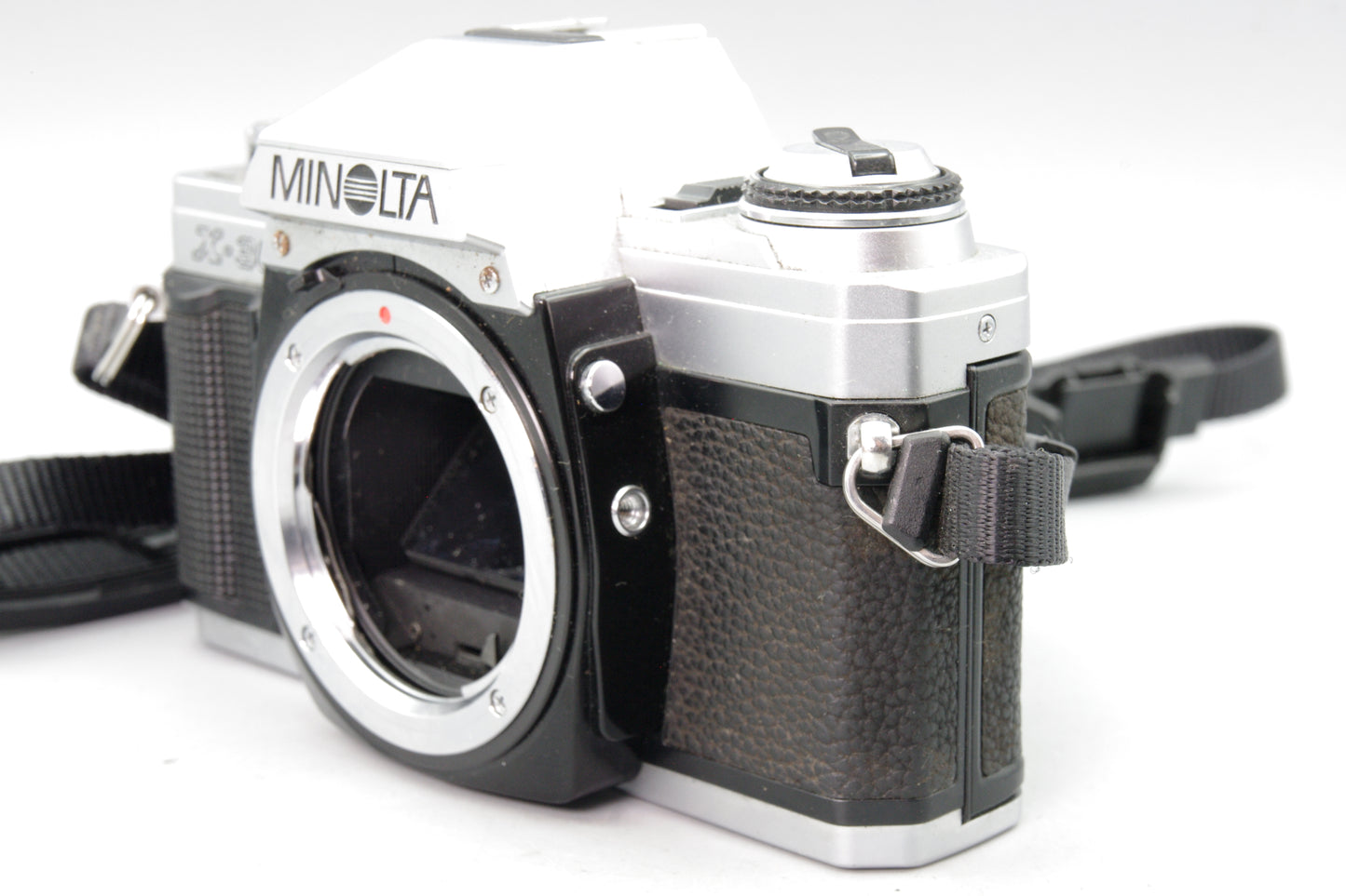 Minolta X‑300 35mm SLR Body – Tested – Clean – Batteries Included – Excellent