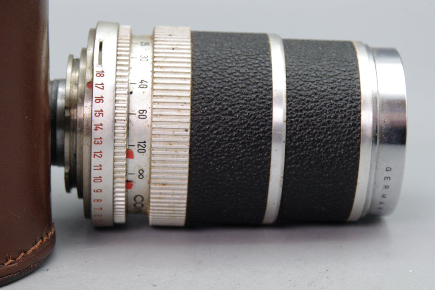 Voigtlander Super‑Dynarex 135mm f/4 Lens – DKL – Fungus Present