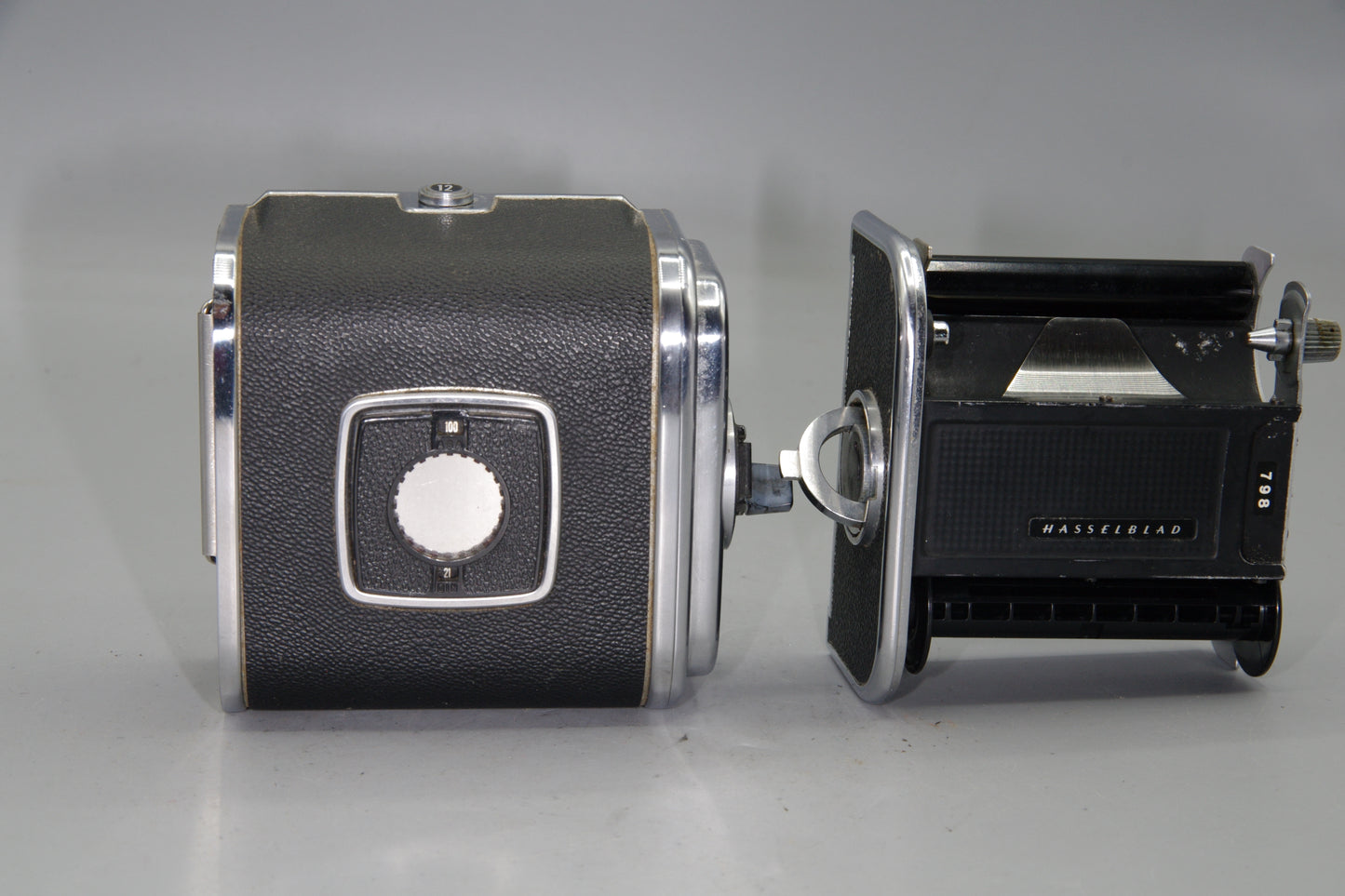 Hasselblad A12 Film Back –  V System, 120 Roll Film