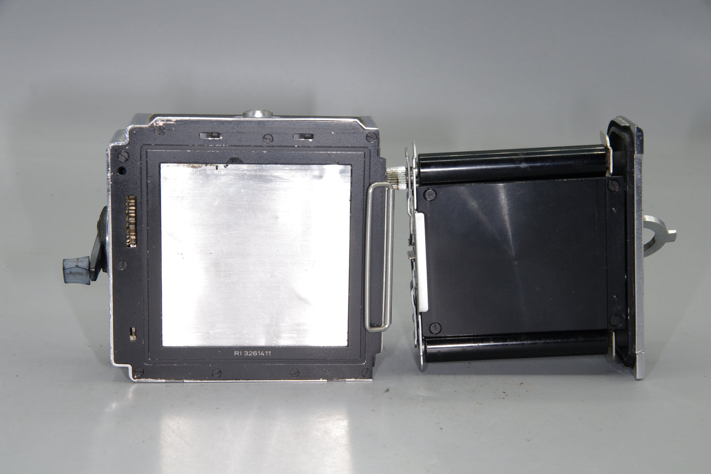 Hasselblad A12 Film Back –  V System, 120 Roll Film
