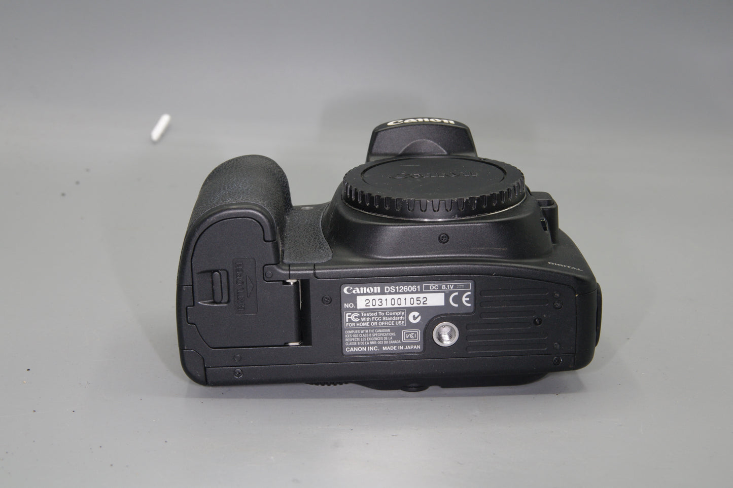 Canon EOS 20D 8.2MP DSLR - Working but issues