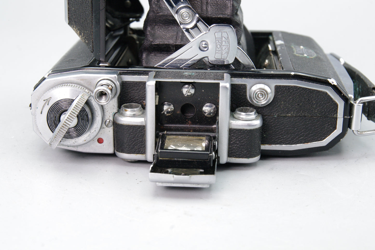 Zeiss Ikon Super Ikonta 531 – Tessar 75mm f/3.5 – Spares/Repair