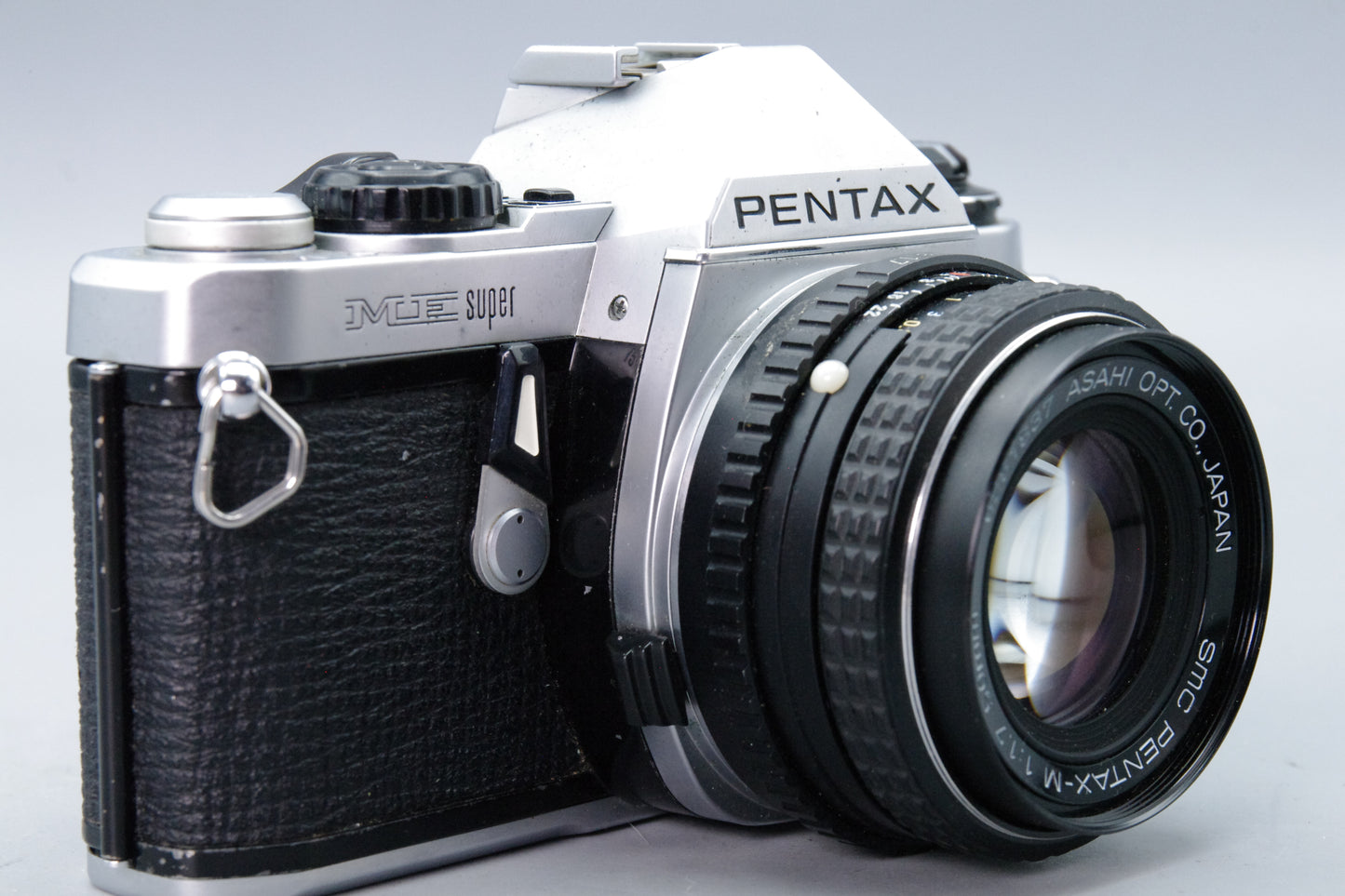 Pentax ME Super 35mm SLR + Pentax‑M 50mm f/1.7 Lens – Tested – Batteries – VGC