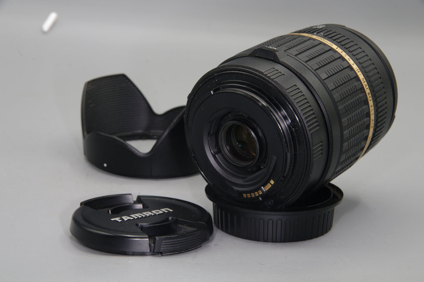 Tamron 18-200mm F/3.5-6.3 DiII XR AF Lens - Canon EF-S Mount Excellent