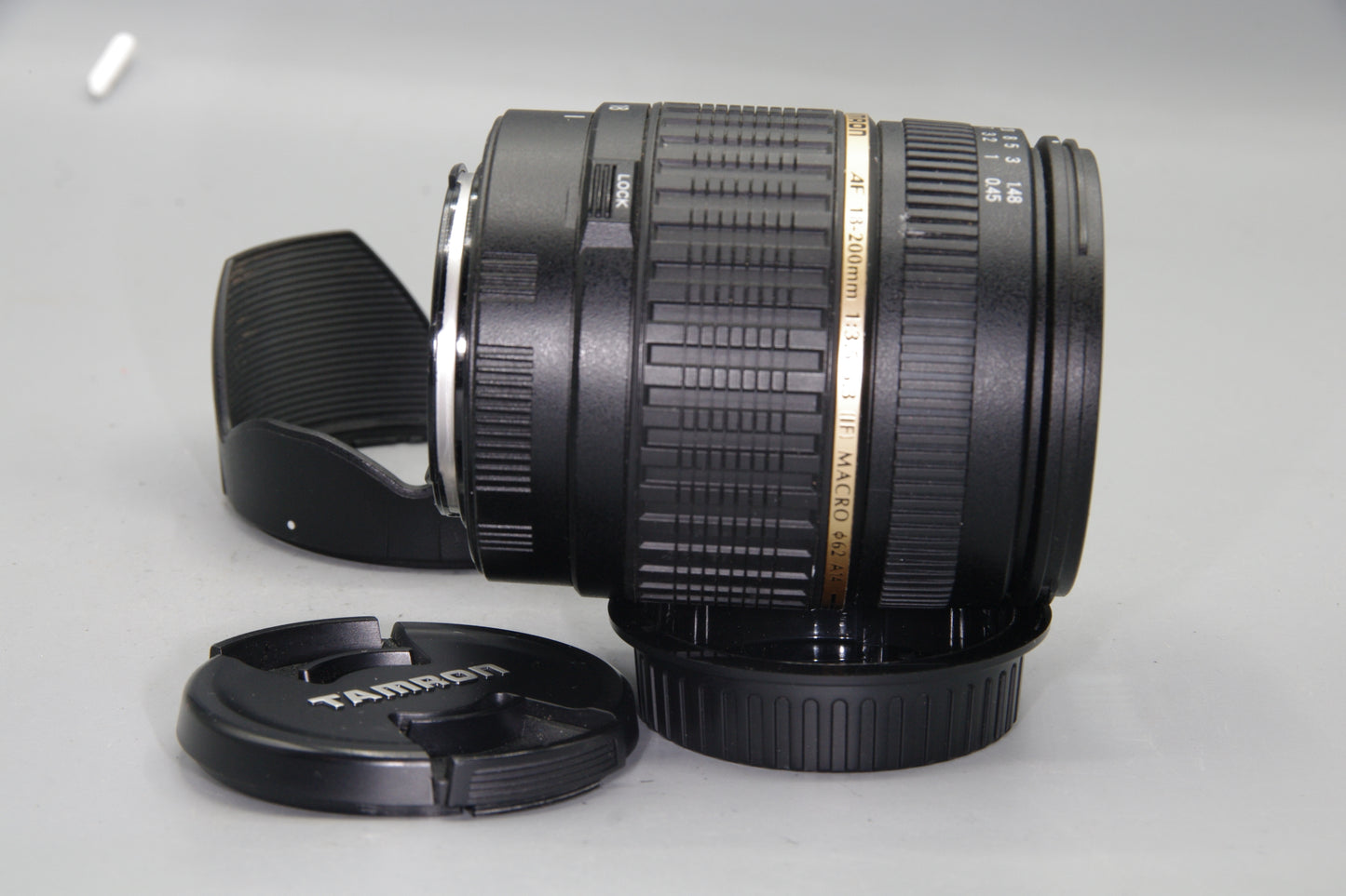 Tamron 18-200mm F/3.5-6.3 DiII XR AF Lens - Canon EF-S Mount Excellent
