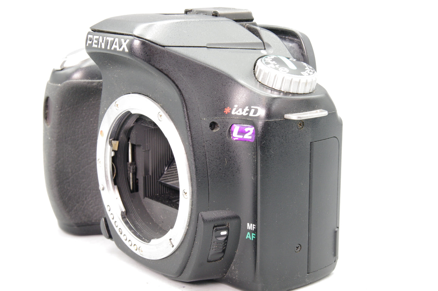 Pentax *ist DL2 6.1MP DSLR  – Low Shutter Count 7925 – Excellent Condition