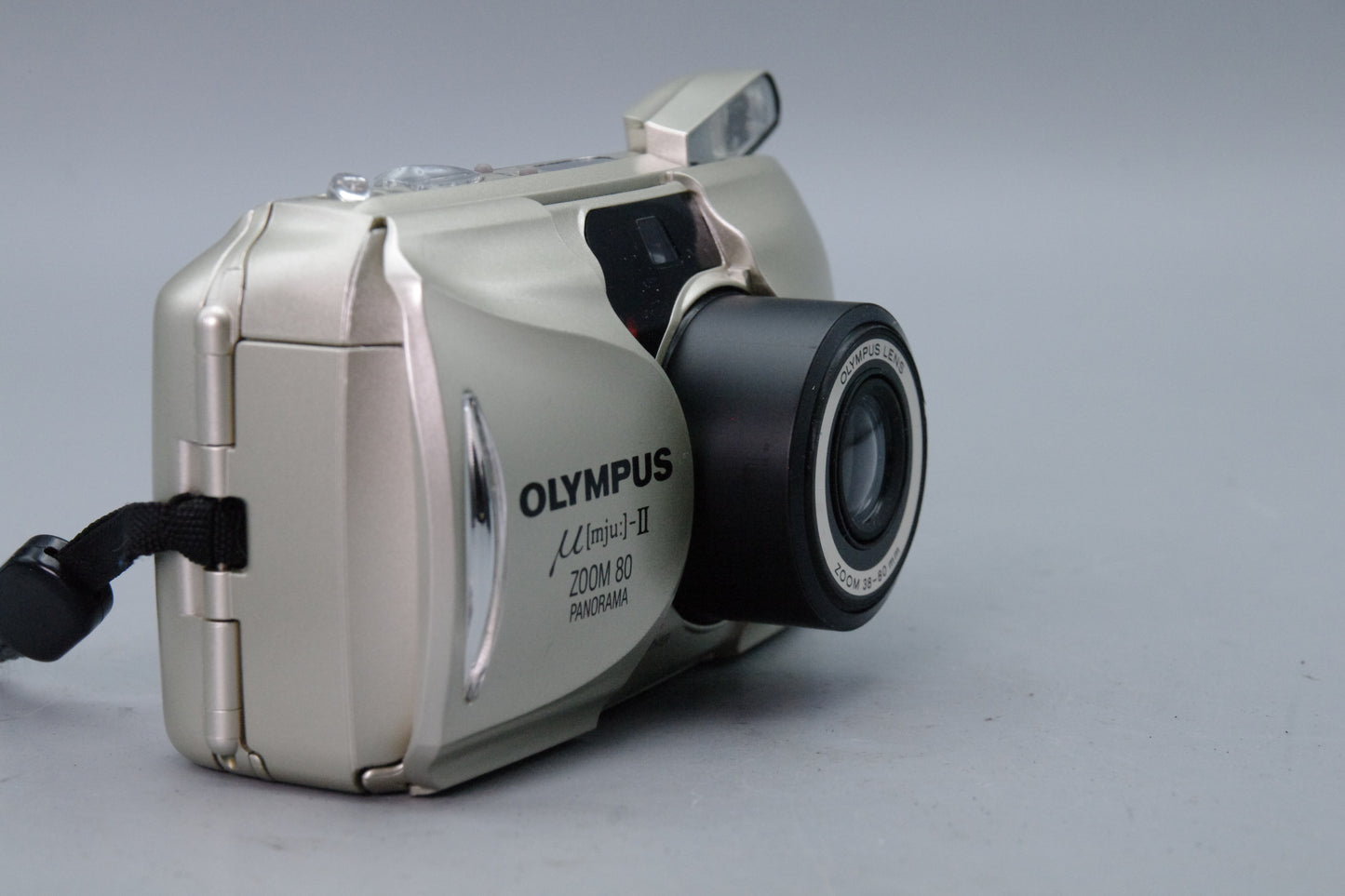 Olympus MJU Zoom II 80 Panorama Camera – 38–80mm Lens - Excellent