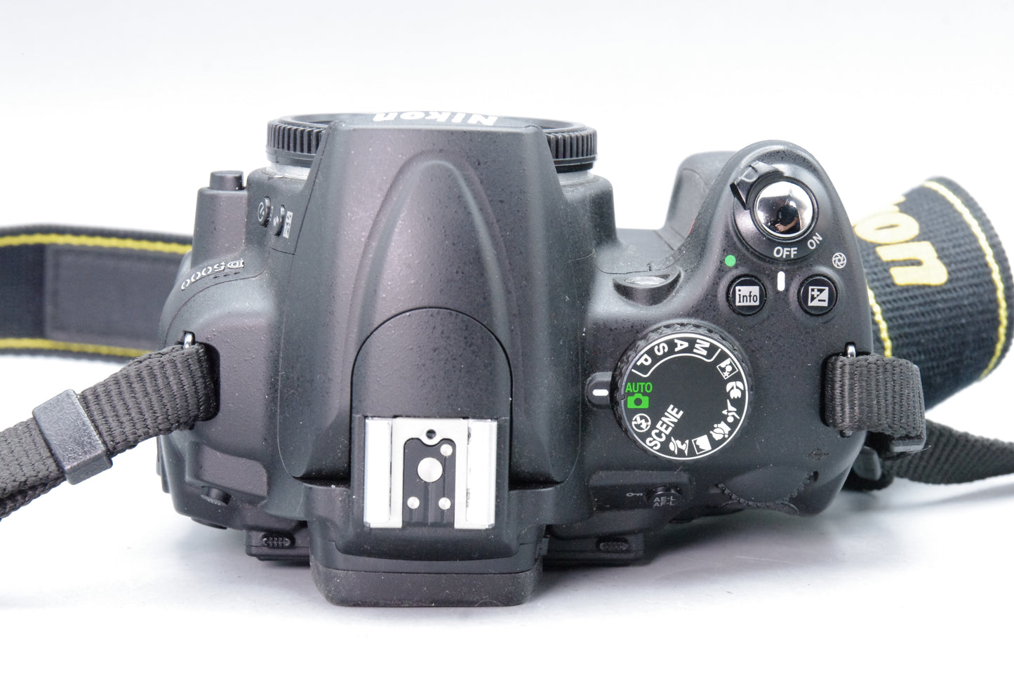 Nikon D5000 12.3MP DSLR Camera – Shutter Count 1862 – Tested – Excellent