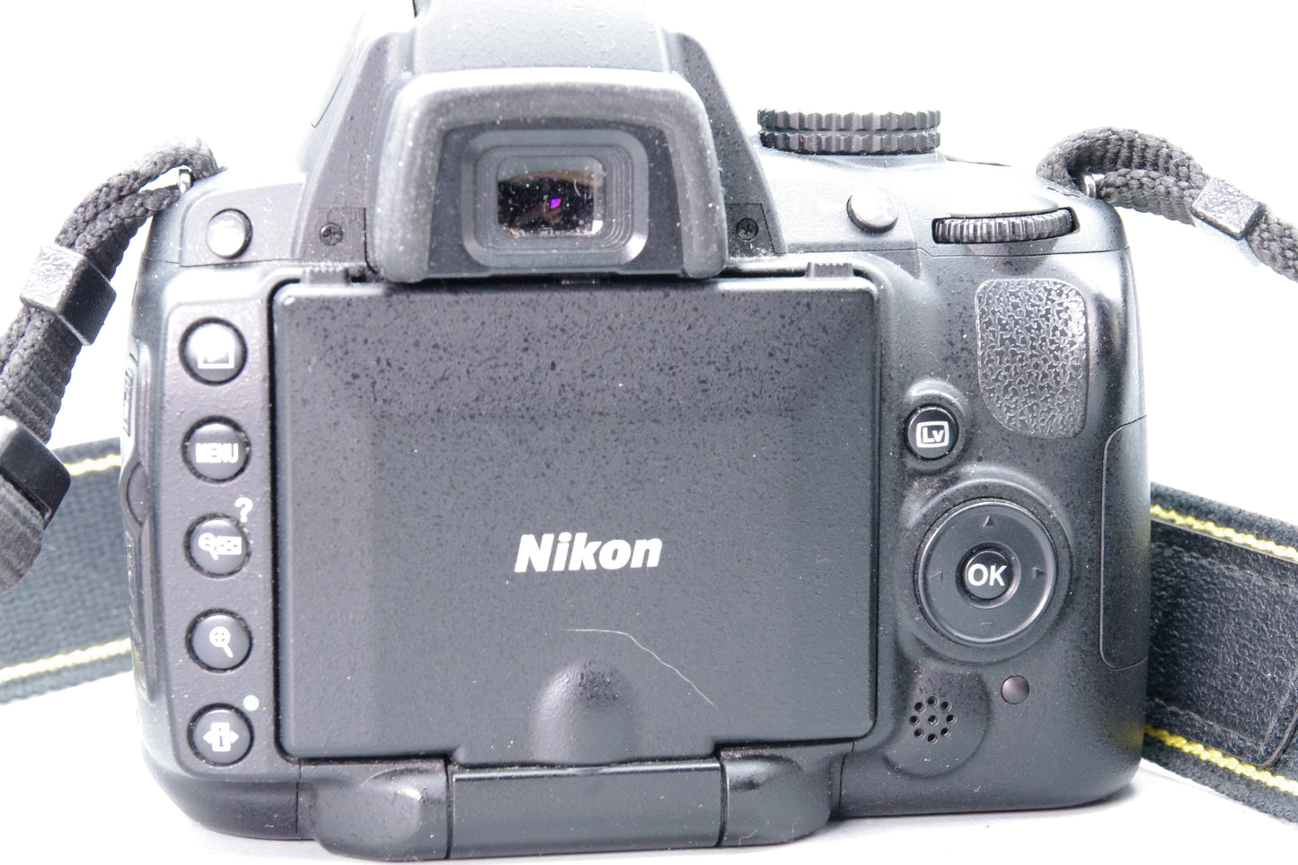 Nikon D5000 12.3MP DSLR Camera – Shutter Count 1862 – Tested – Excellent