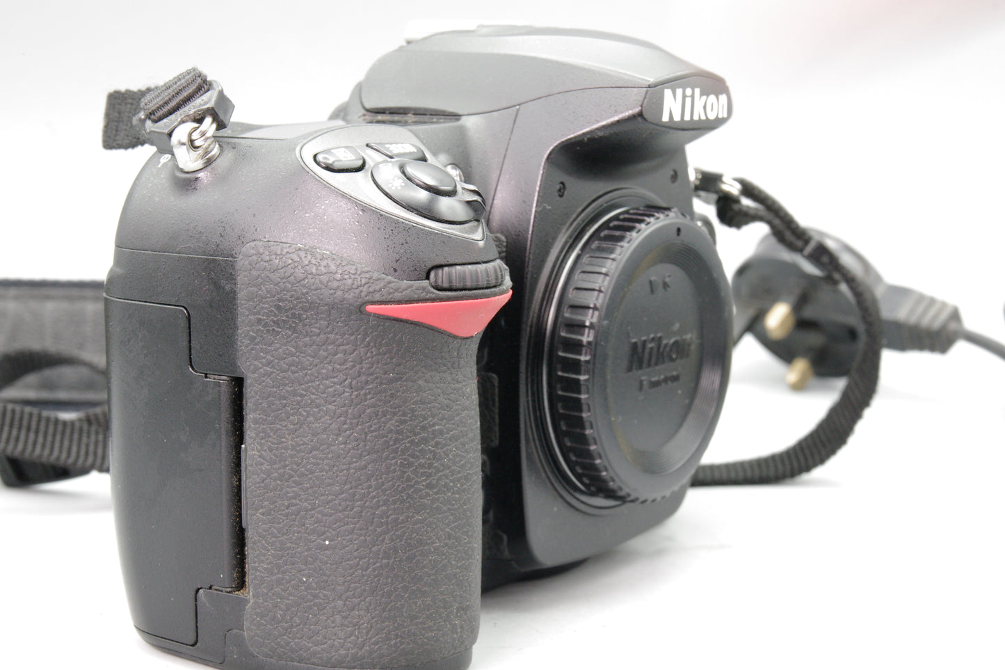 Nikon D200 10.2MP DSLR Camera Low Shutter Count 10986 Excellent