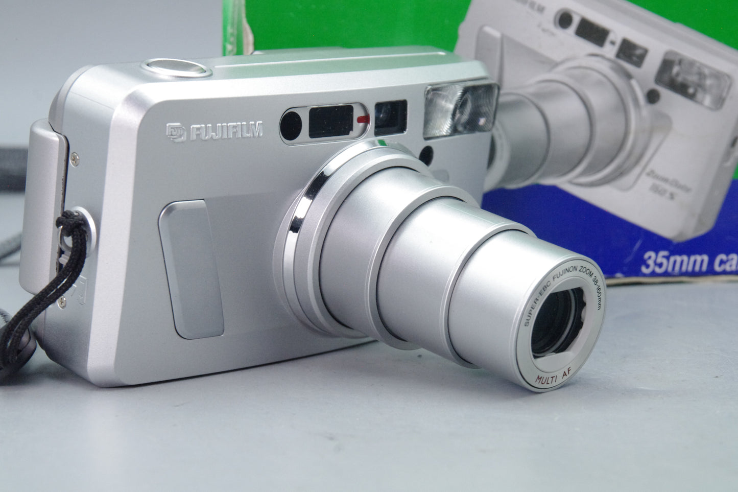 Fujifilm Zoom Date 160S 35mm Compact Film Camera – Boxed – Excellent Condition