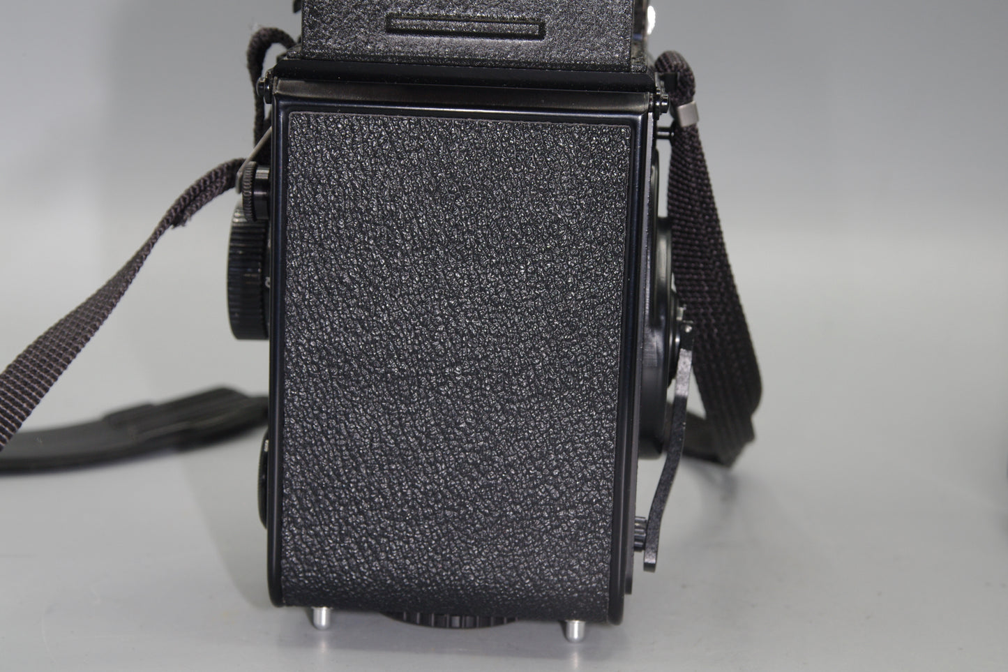 Yashica-Mat 124G TLR with 80mm F/3.5 Lens and Case - Excellent