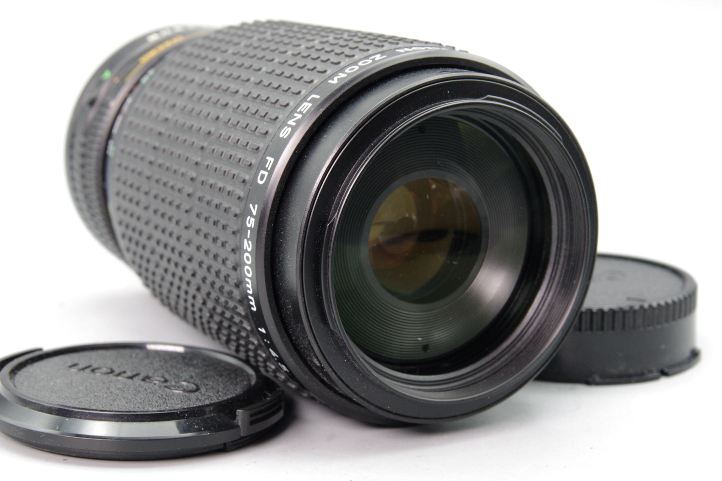 Canon FD 75–200mm f/4.5 Zoom Lens – Macro Mode – Vintage Telephoto