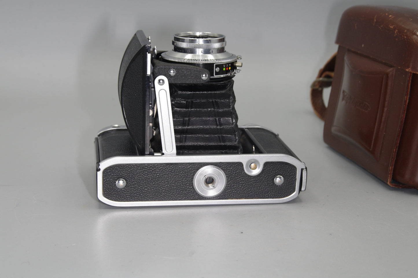 Voigtlander Perkeo IIIe Folding Rangefinder Camera with Skopar 80mm F/3.5 Lens