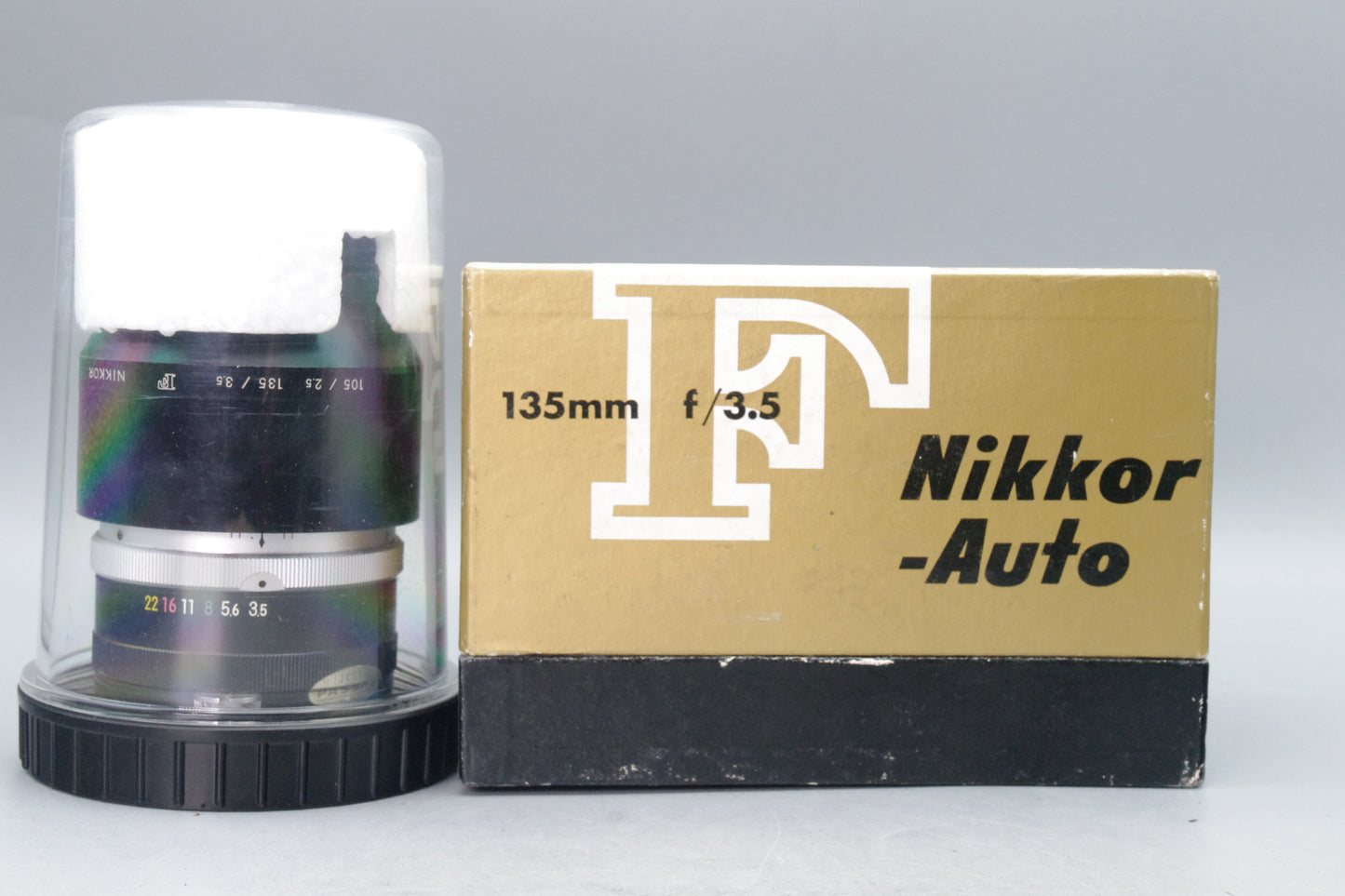 Nikon Nikkor‑Q Auto 135mm f/3.5 Pre‑AI Telephoto Lens – Boxed Nr Mint Hood