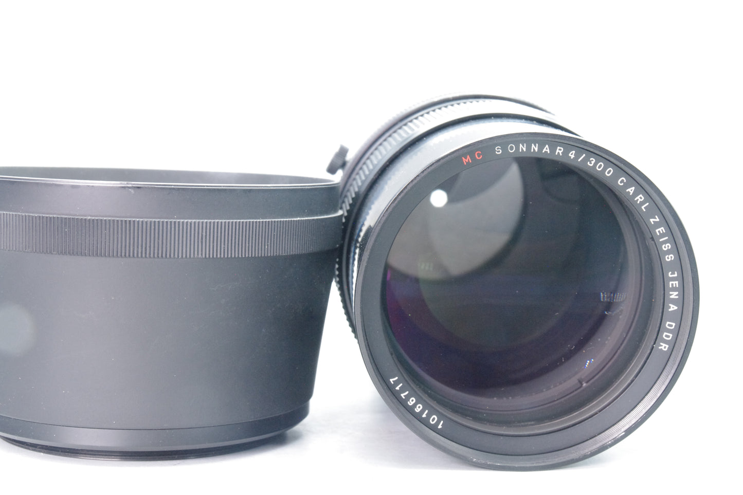Carl Zeiss MC Sonnar 300mm f/4 Lens – Pentacon Six Mount – Serviced – Tested