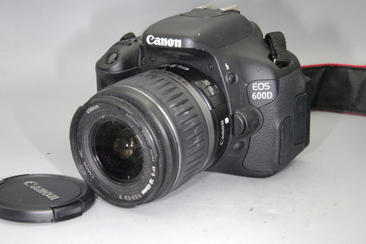 Canon EOS 600D DSLR Camera with 18‑55mm II Lens – 1079 Shutter Count