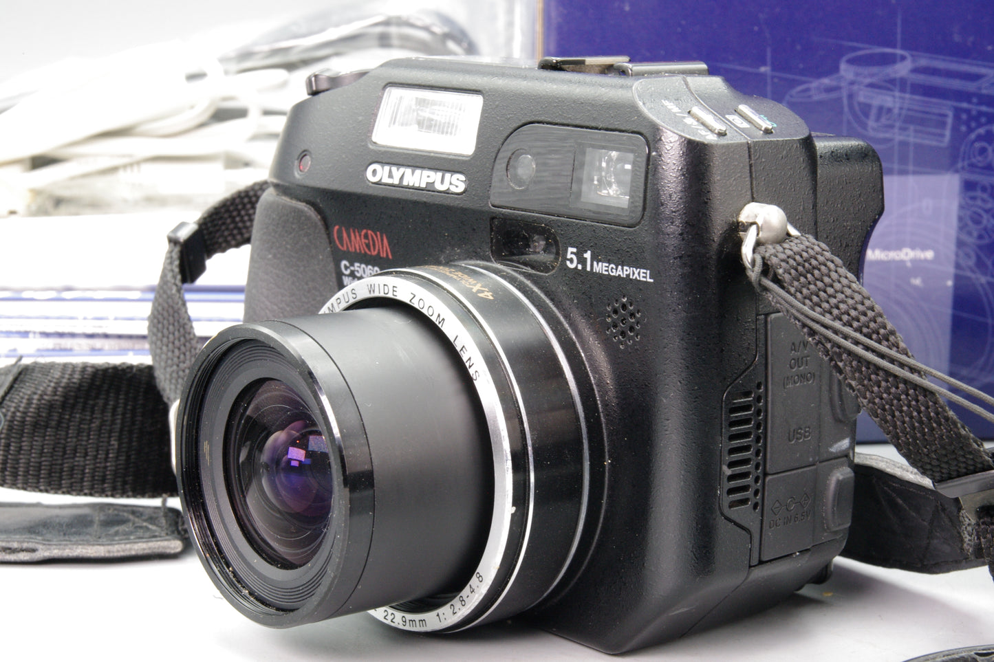 Olympus Camedia C‑5060 Wide Zoom – Boxed – Case, Cables & Instructions – VGC