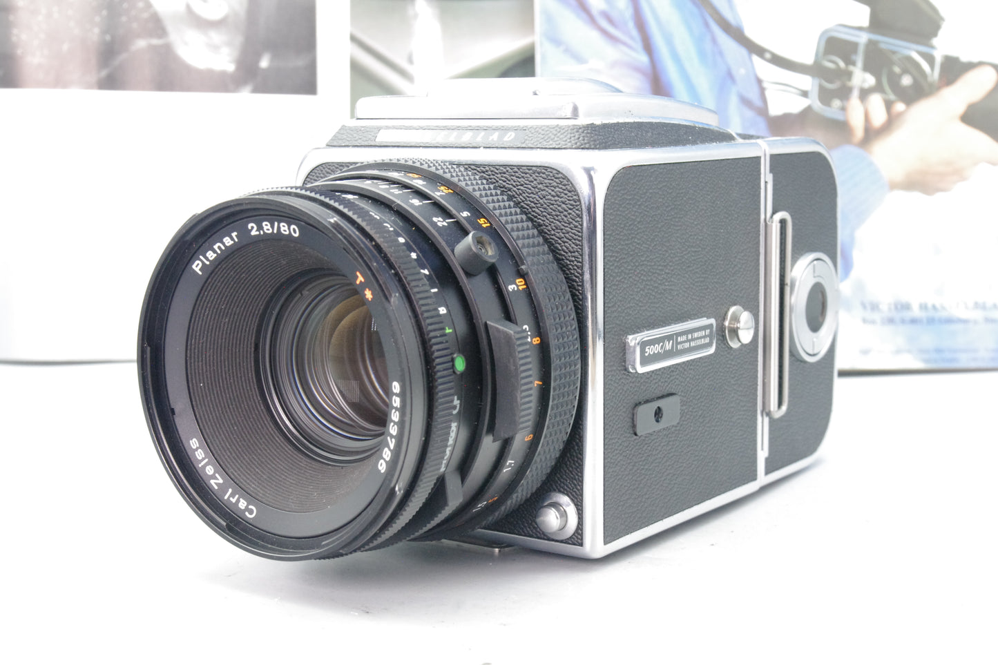 Hasselblad 500C/M Kit – Planar 80mm, A12 Matching Serials, WLF, Boxes – Near Mint