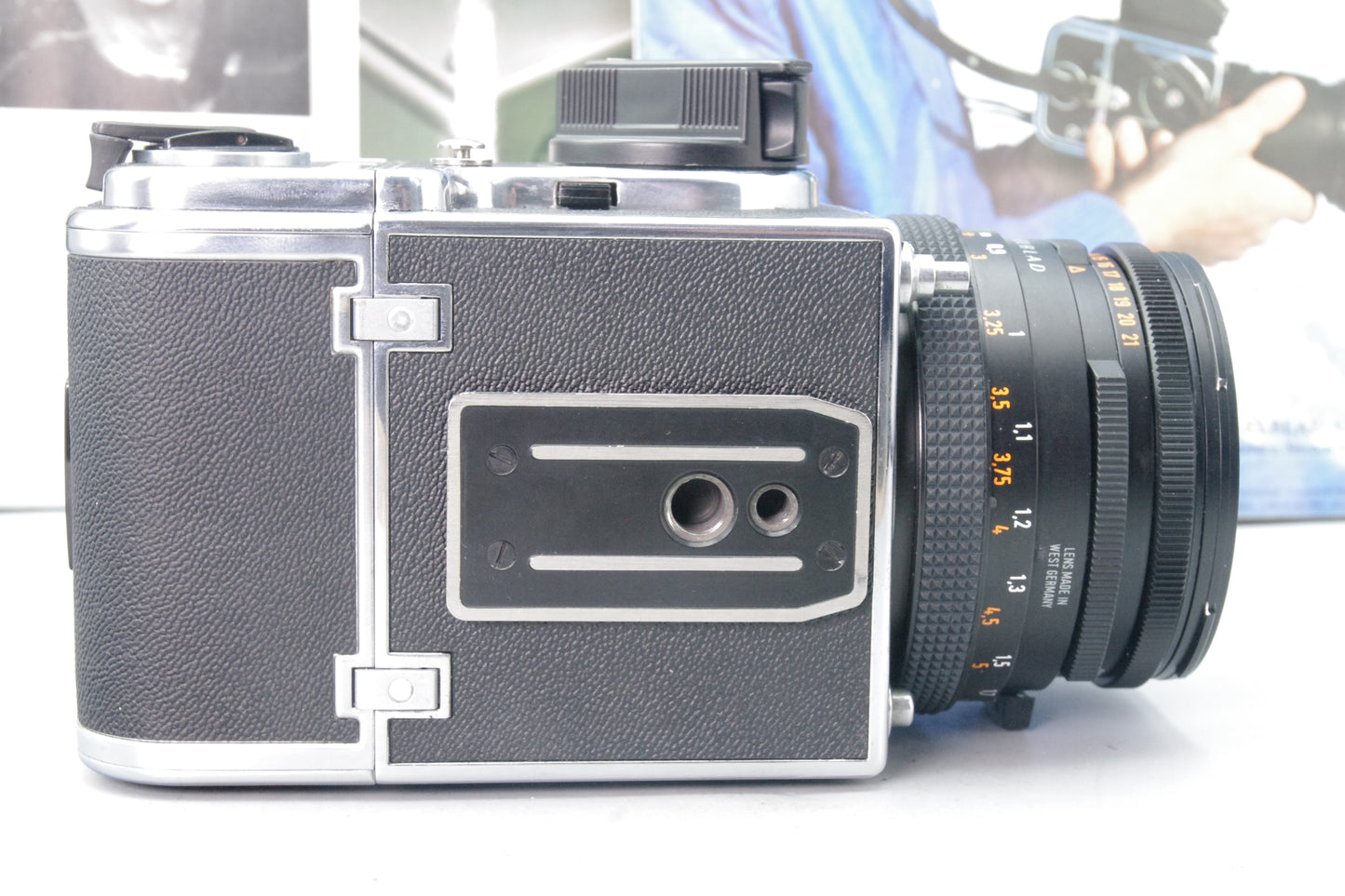 Hasselblad 500C/M Kit – Planar 80mm, A12 Matching Serials, WLF, Boxes – Near Mint