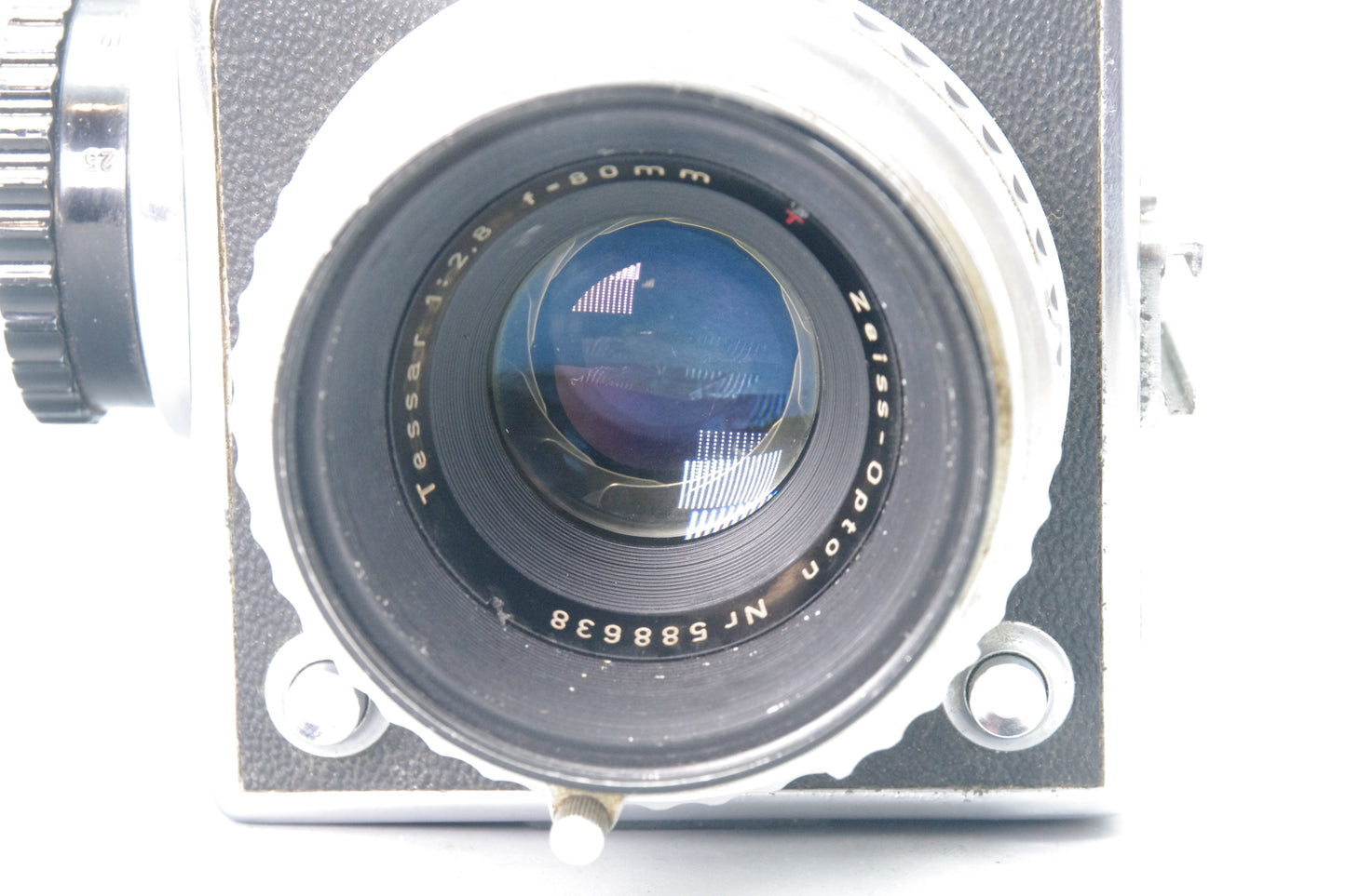 Hasselblad 1000F – C16 Back – WLF – Zeiss Opton 80mm f/2.8 Tessar – VGC