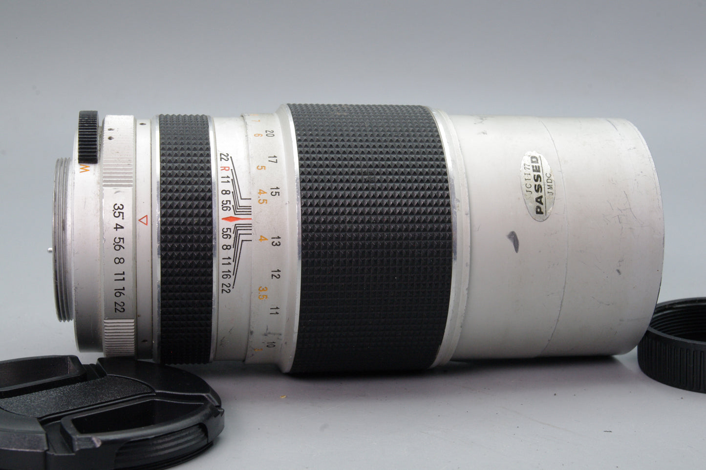 Prinzflex Auto Reflex 200mm f/4 Telephoto Lens – M42 Mount – Very Good
