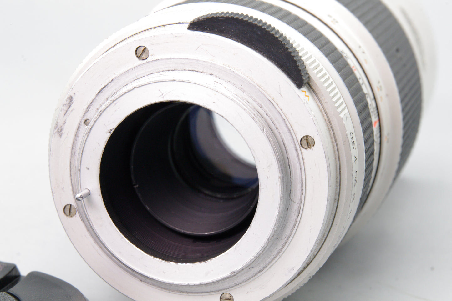 Prinzflex Auto Reflex 200mm f/4 Telephoto Lens – M42 Mount – Very Good