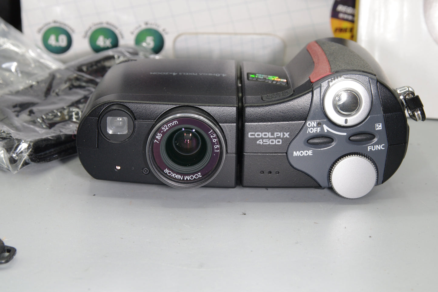 Nikon Coolpix 4500 4MP Digital Camera - Excellent Boxed Working Condition