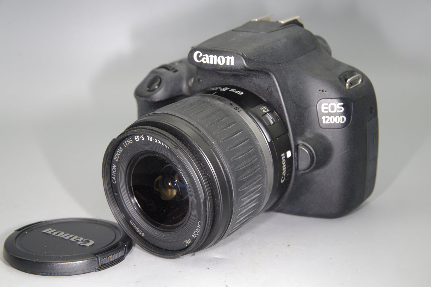 Canon EOS 1200D 18.0MP DSLR +18-55mm Low Shutter Count 5136 - Excellent