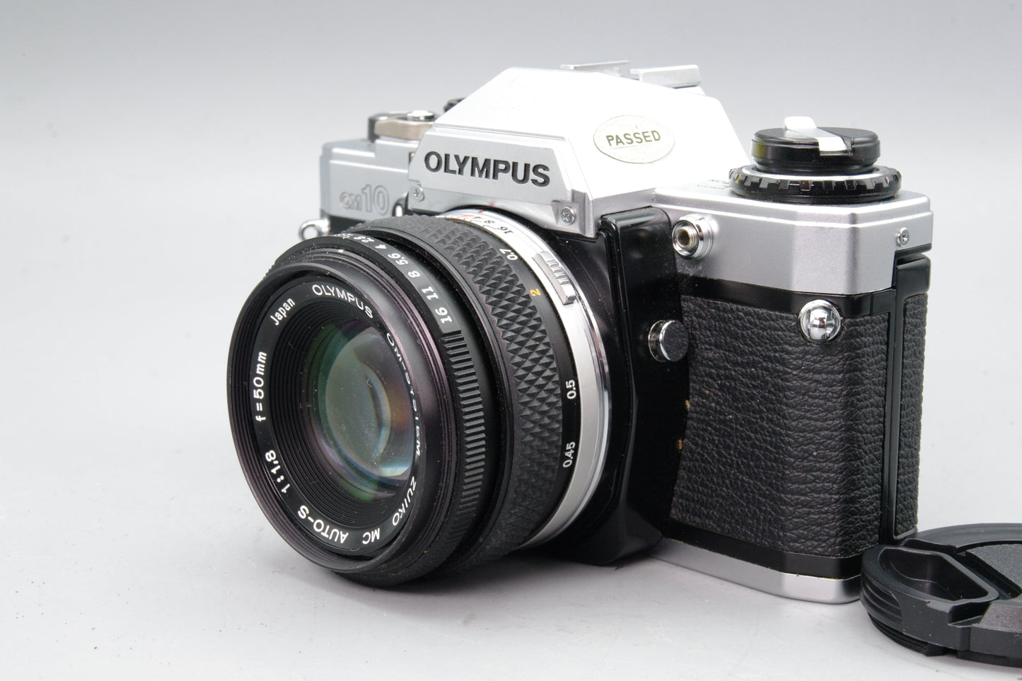 Olympus OM10 35mm SLR Camera + 50mm F/1.8 Lens + Batteries - Tested