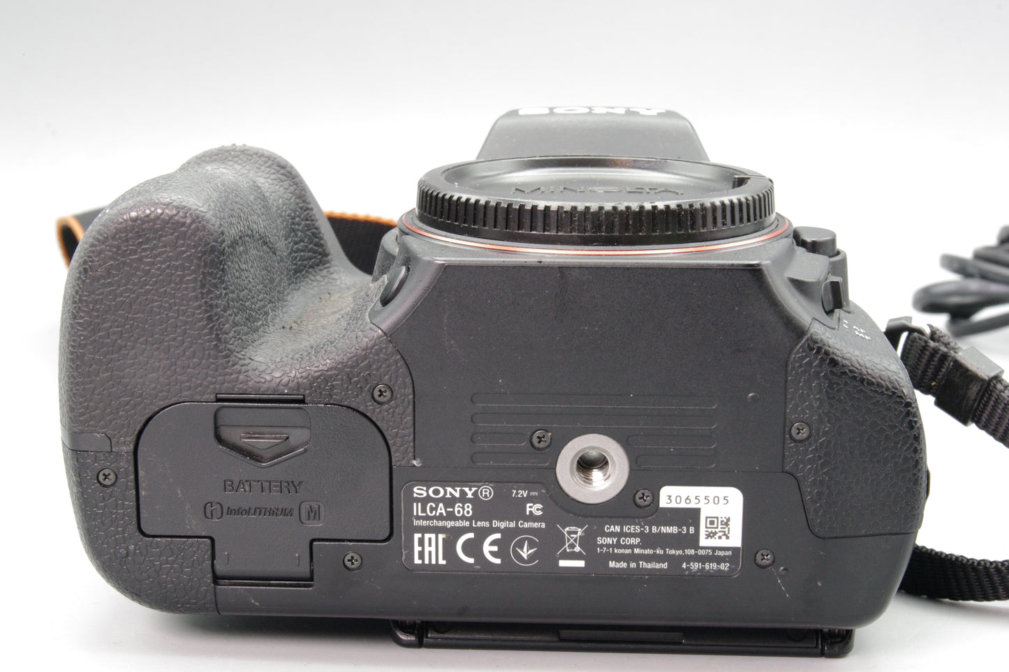 Sony Alpha A68 DSLR Camera Body – 24MP – Excellent – S/C 7490 – Tested
