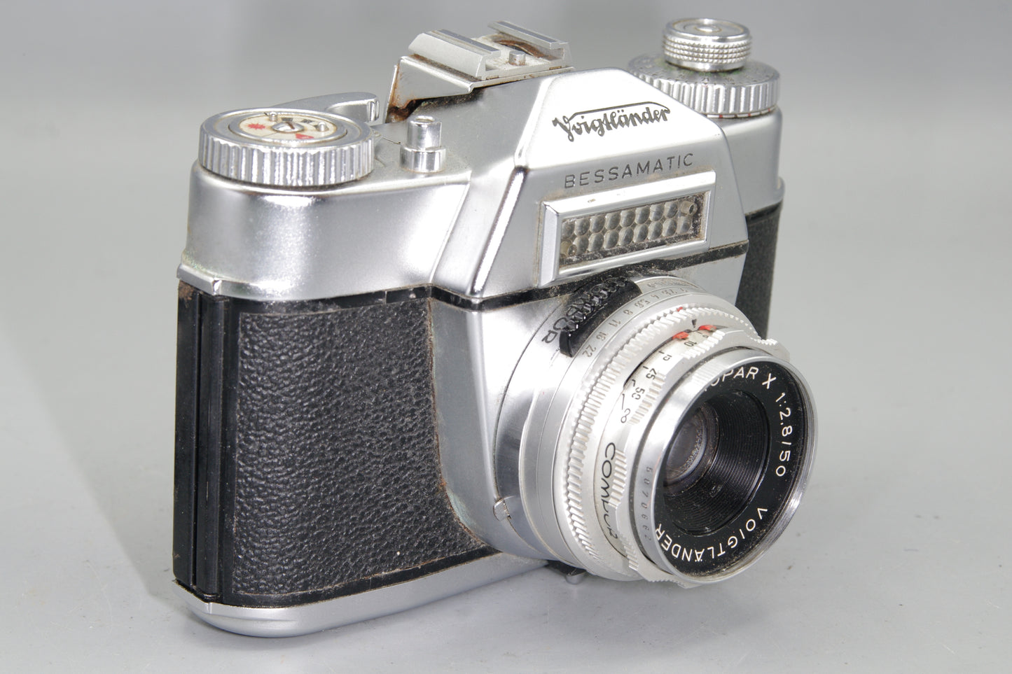 Voigtlander Bessamatic 35mm Camera with 50mm F/2.8 Lens - Fully Working