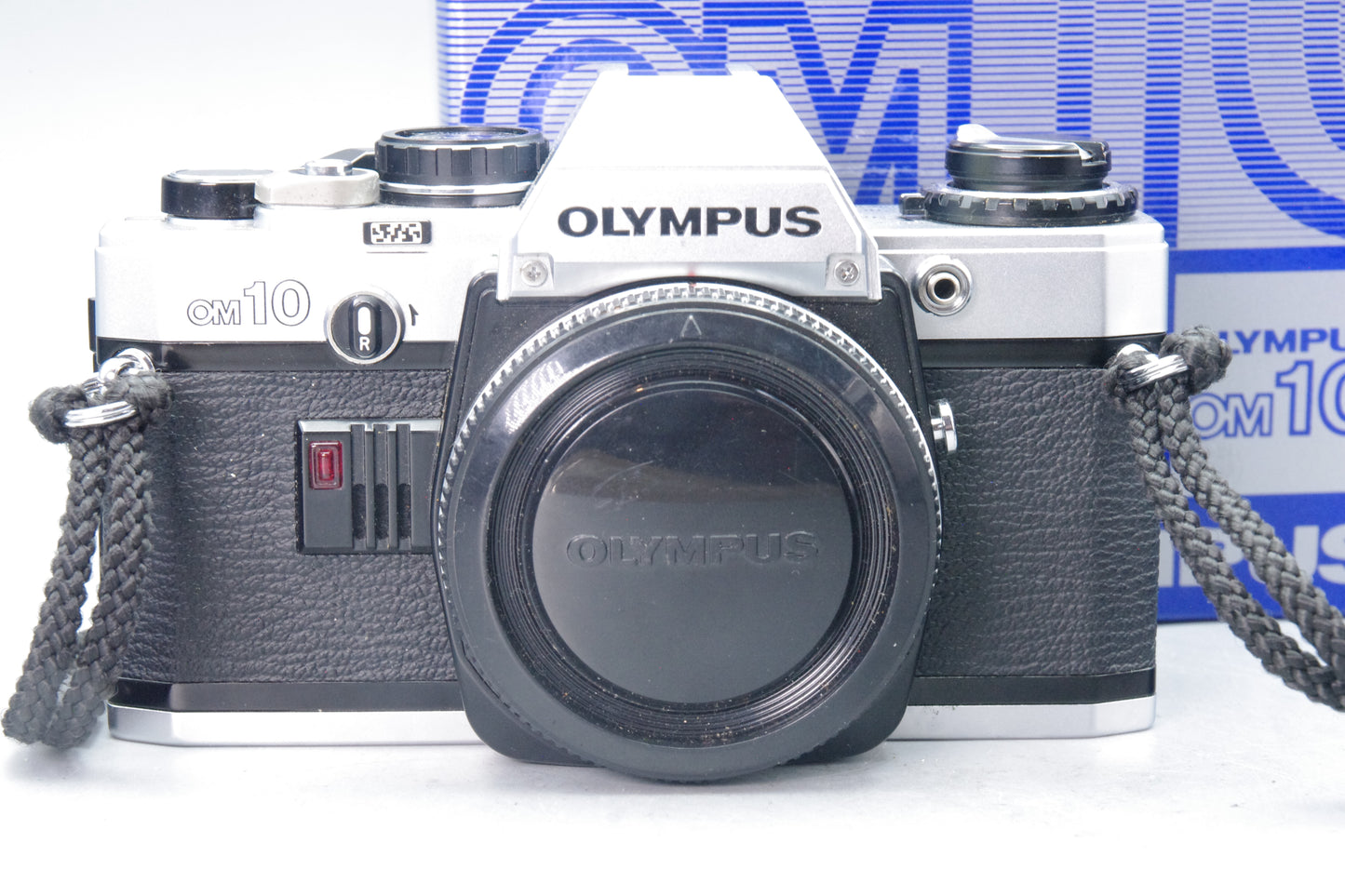 Olympus OM10 35mm SLR Camera – Original Box – Excellent Condition – Tested