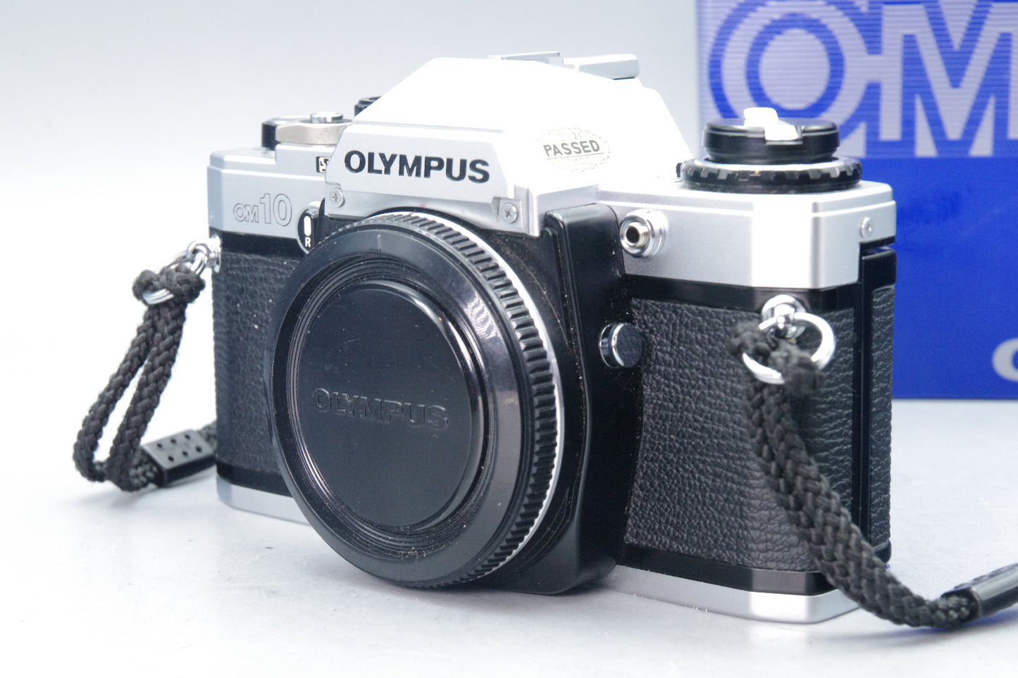 Olympus OM10 35mm SLR Camera – Original Box – Excellent Condition – Tested