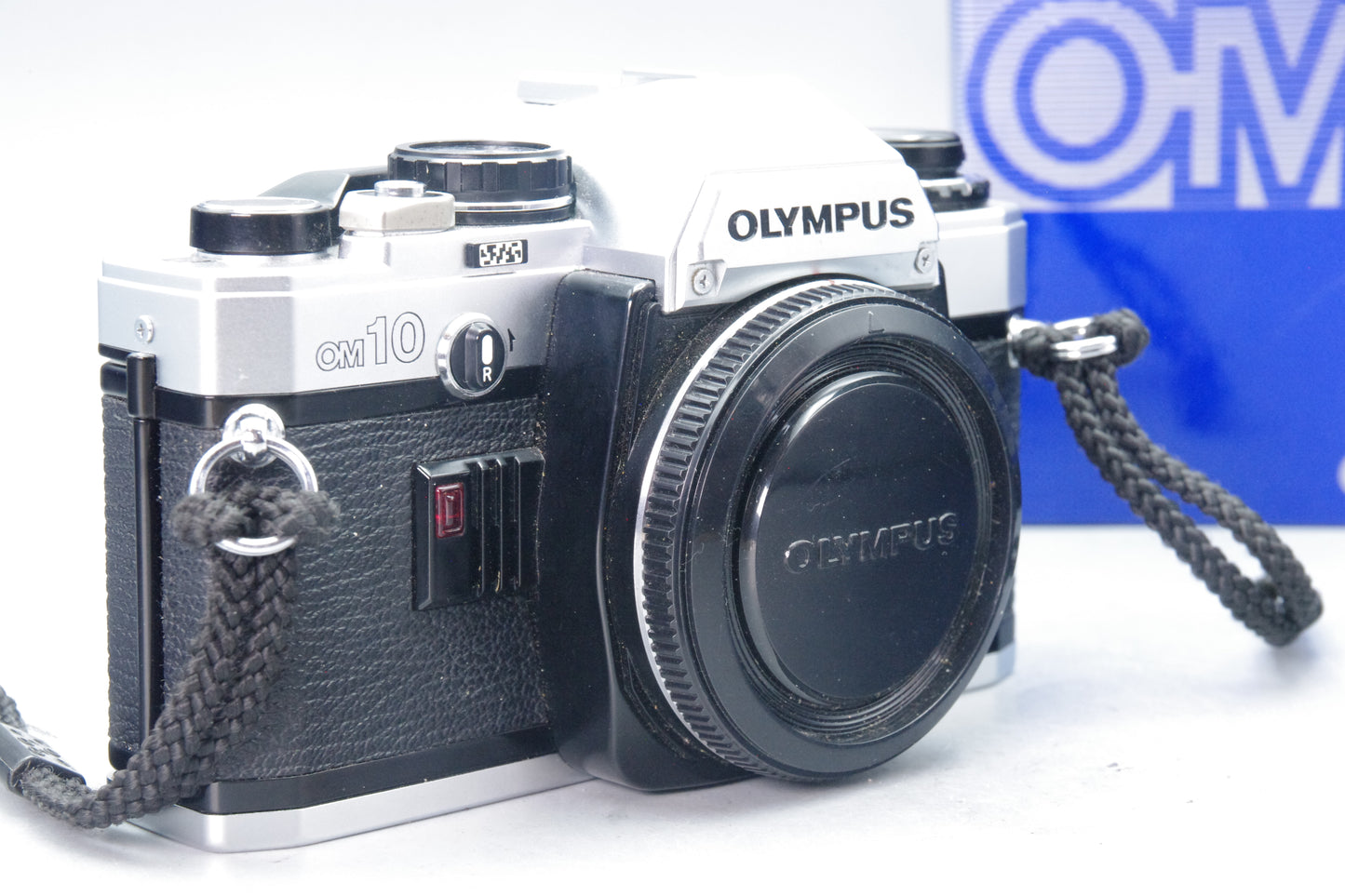 Olympus OM10 35mm SLR Camera – Original Box – Excellent Condition – Tested