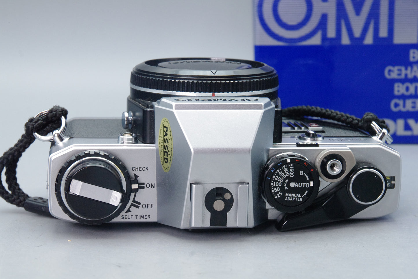 Olympus OM10 35mm SLR Camera – Original Box – Excellent Condition – Tested