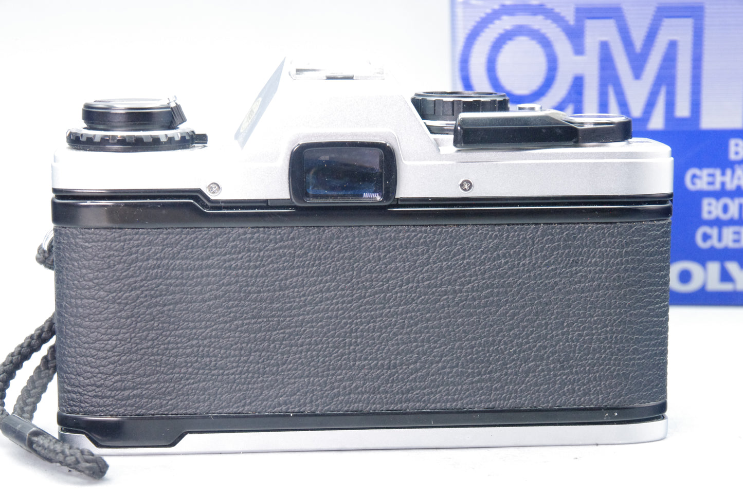 Olympus OM10 35mm SLR Camera – Original Box – Excellent Condition – Tested