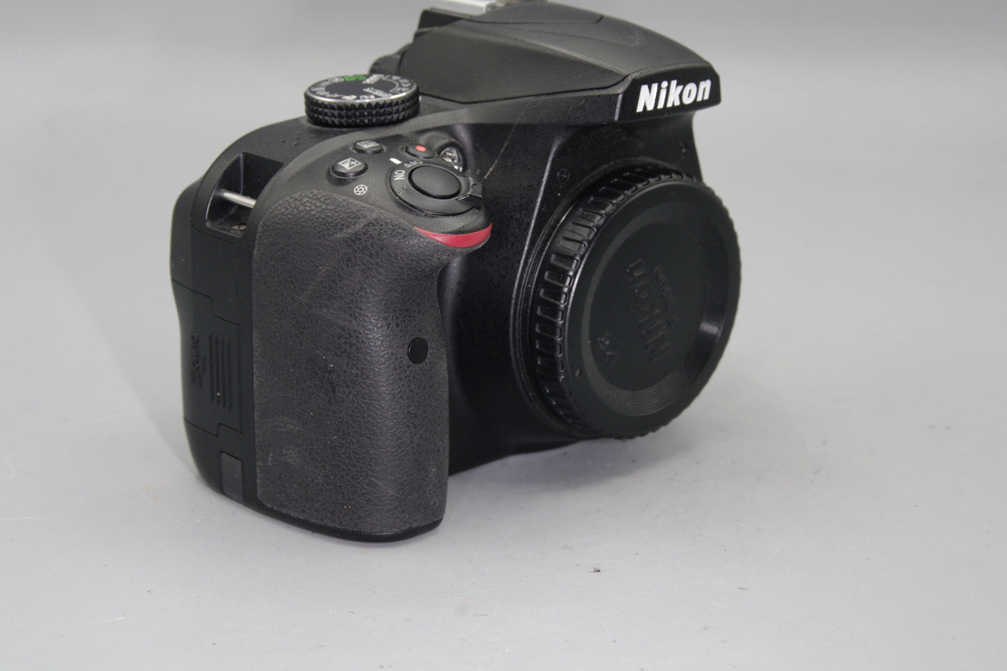Nikon D3400 24.2MP DSLR  - Excellent Low S/C 2657 (Copy)