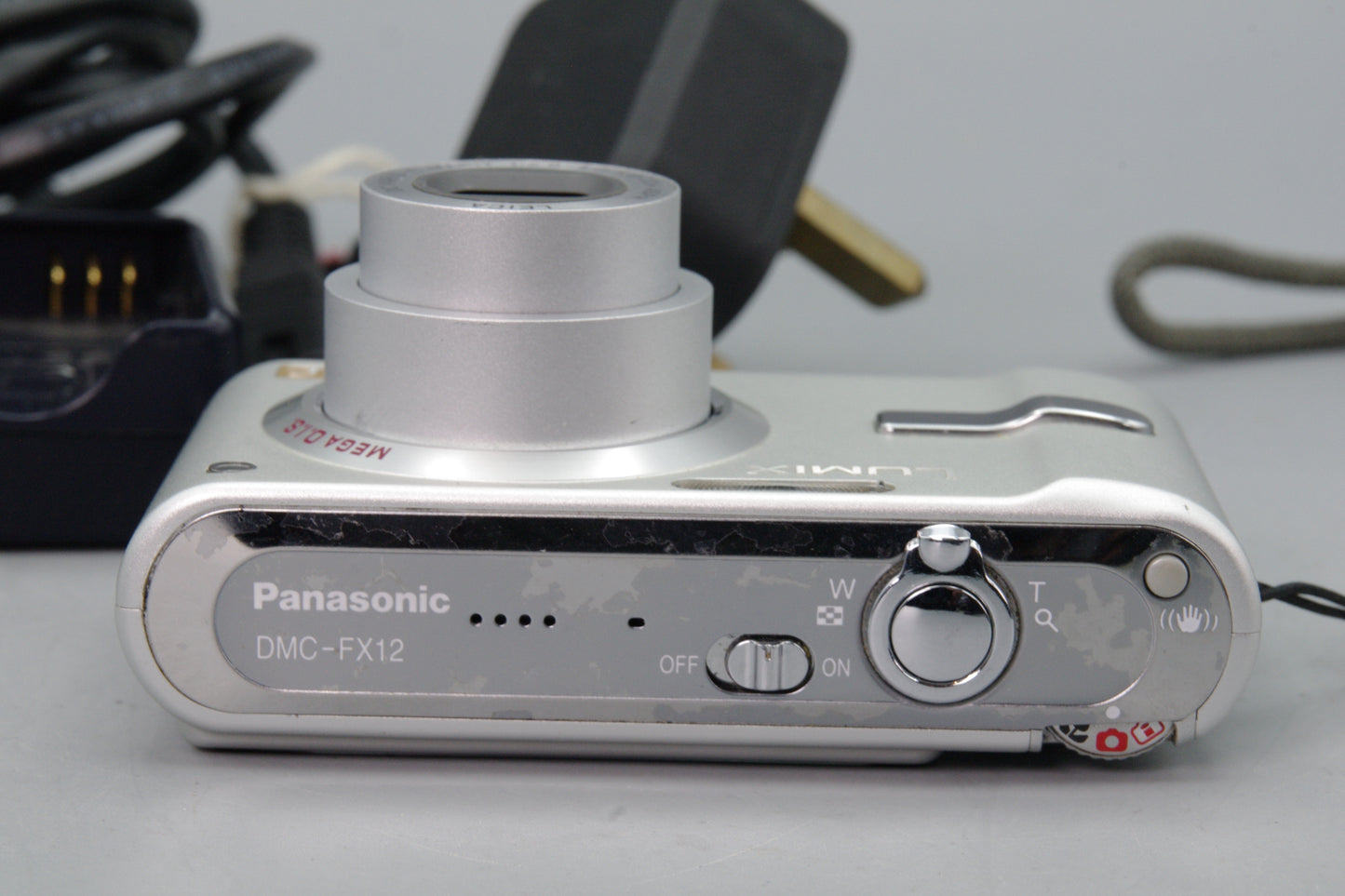 Panasonic Lumix DMC‑FX12 Digital Camera – Boxed – 7.2MP – Silver – Excellent