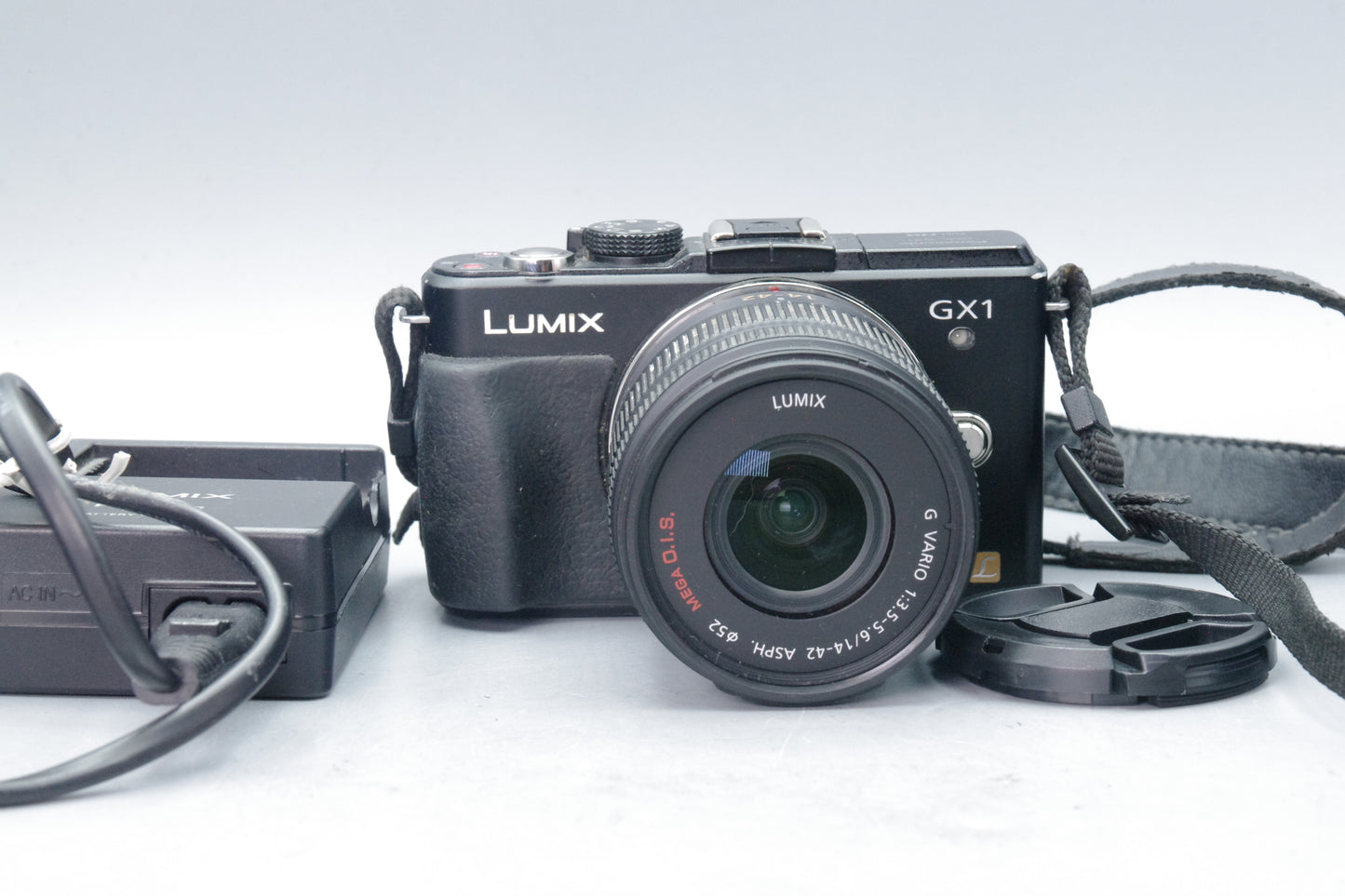 Panasonic Lumix DMC‑GX1 16MP M4/3 Camera – S/C 27417 – With 14‑42mm Lens