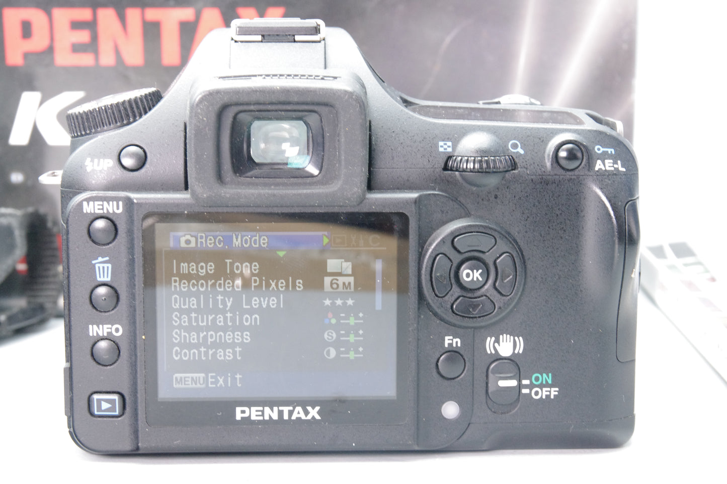 Pentax K100D 6.1MP DSLR Camera – Boxed – S/C 3050 – Excellent Condition