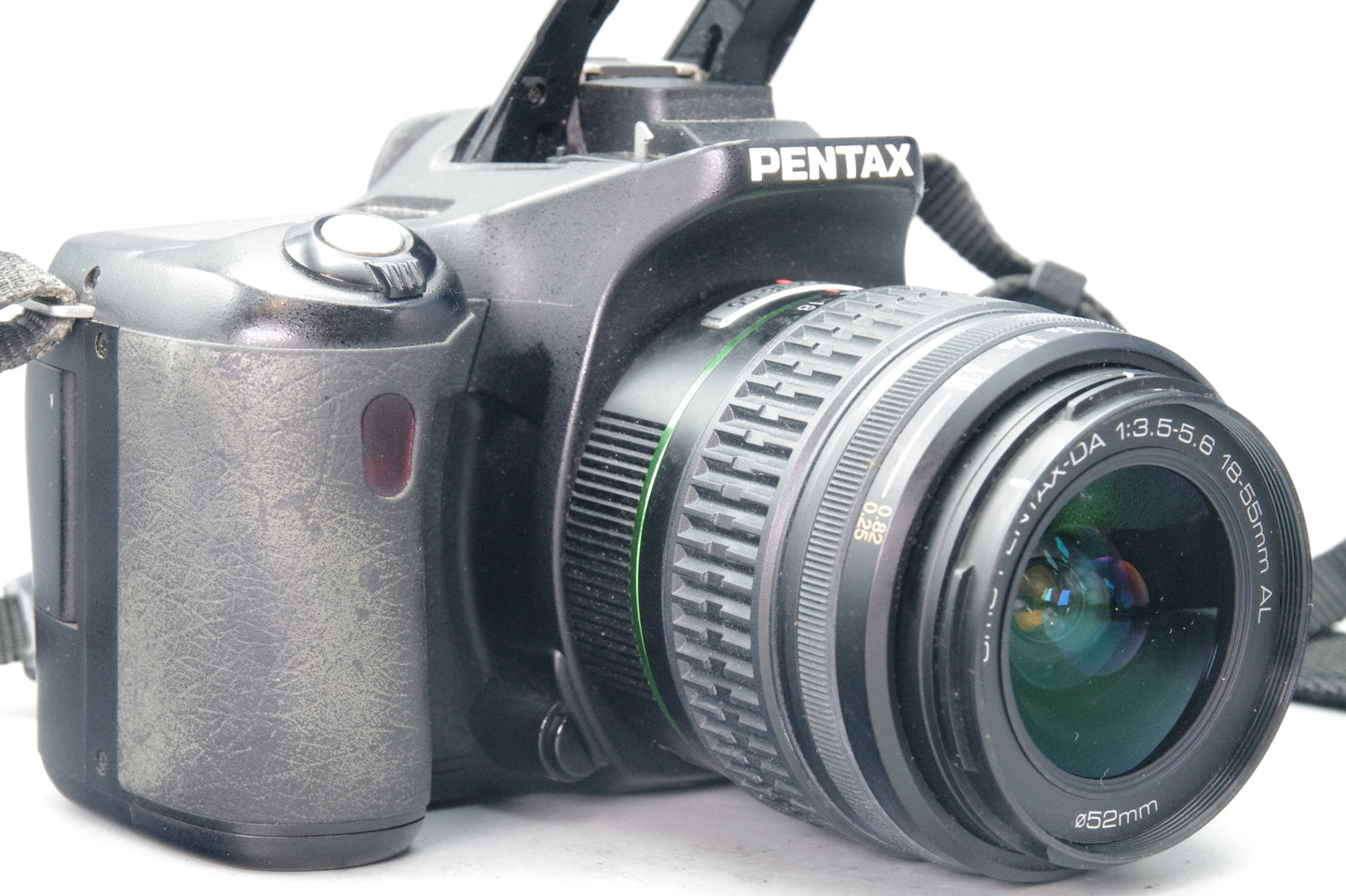 Pentax *istDS 6.1MP DSLR – Excellent – With 18–55mm Lens