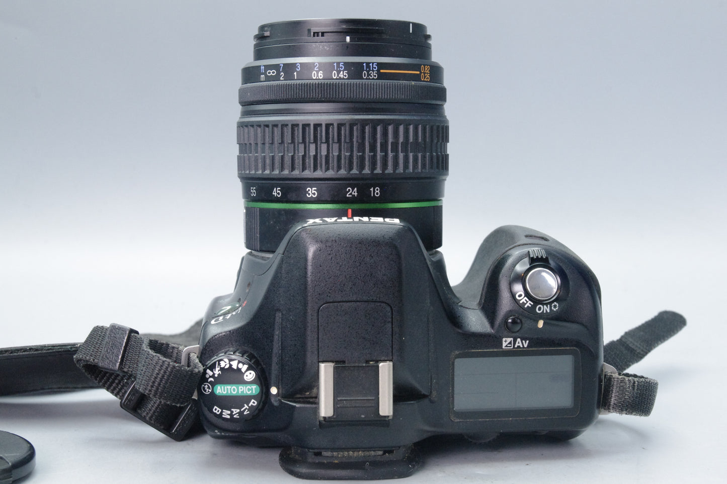Pentax *istDS 6.1MP DSLR – Excellent – With 18–55mm Lens