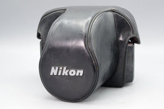 Nikon CH‑4 Hard Camera Case – Fits Nikon F/F2 Bodies – Genuine Nikon – VGC