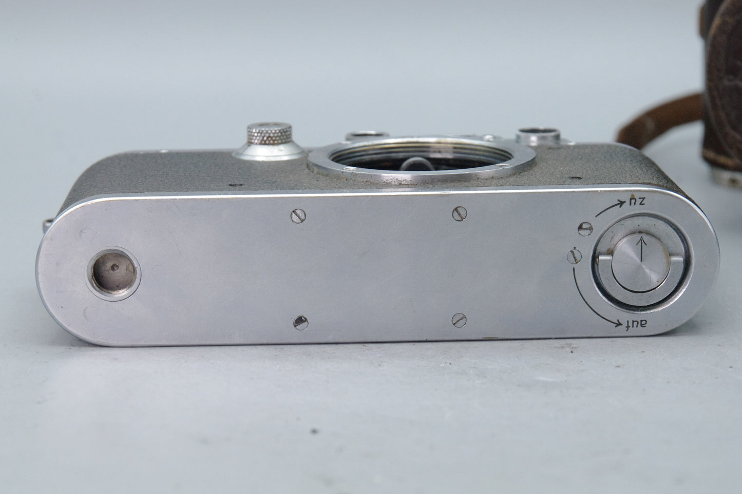 Leica III 35mm Rangefinder Camera 1934 Serial 129991 – Very Good with Case