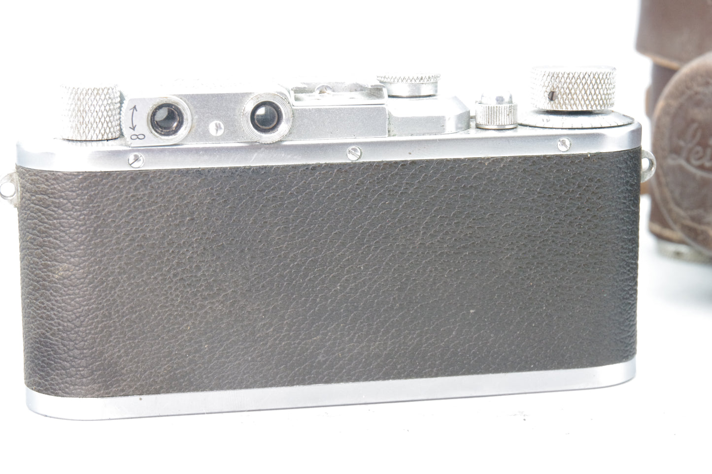 Leica III 35mm Rangefinder Camera 1934 Serial 129991 – Very Good with Case