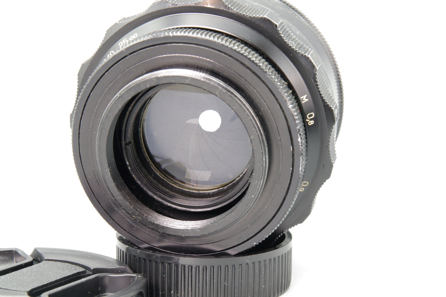 KMZ Jupiter‑9 85mm f/2 Lens – M42 Mount – Soviet Portrait Prime – Very Good