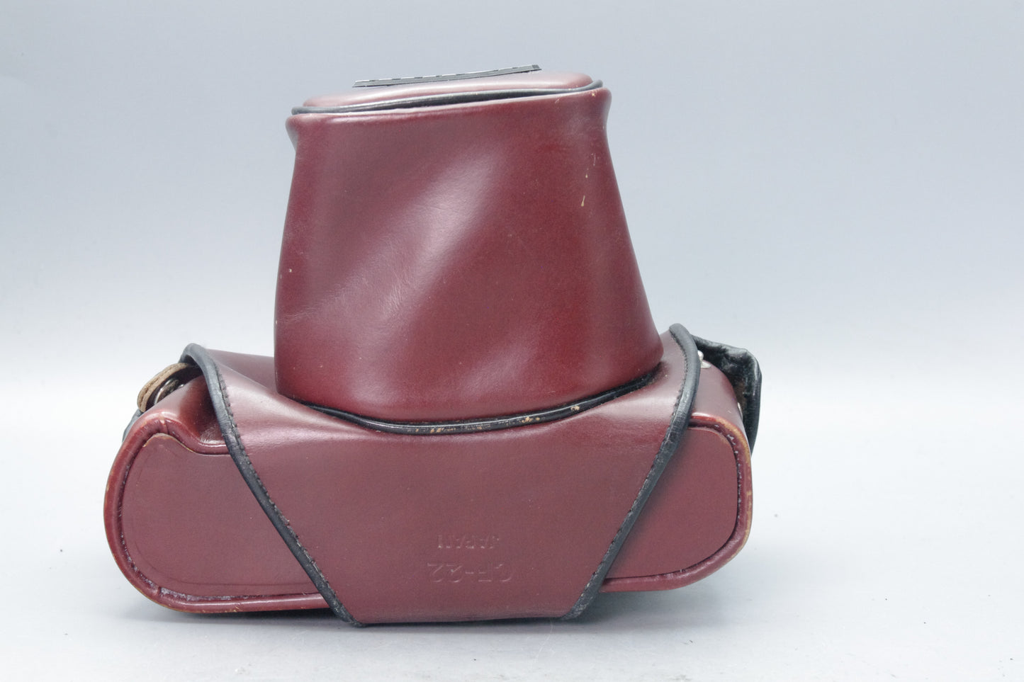 Nikon Brown CF‑22 Leather Case – Genuine Nikon – VGC
