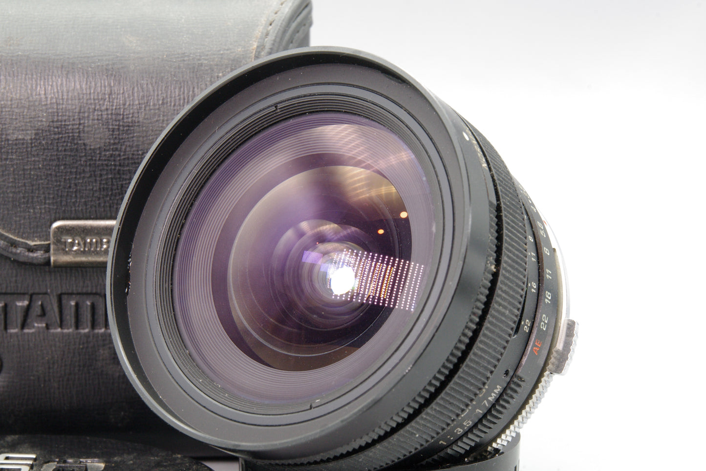 Tamron Adaptall SP 17mm f/3.5 Lens – OM Mount – Ultra‑Wide Prime – VGC