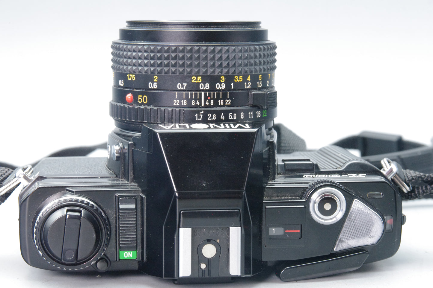 Minolta X‑300 35mm SLR with MD 50mm f/1.7 Lens – Excellent – Black
